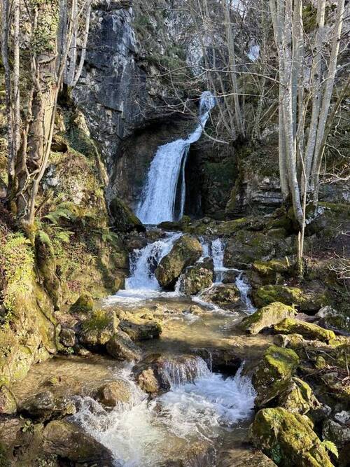 Cascada de Txarín.