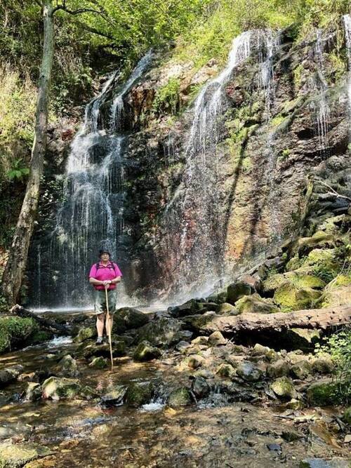 Ruta Saludable del Jueves 18 de Julio 24 - Grupo Montañeros Moscón - ama de Grado, La Corredoria, Alto de la Corredoria, catarata de Buanga, Perlavia.