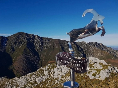 Cabeza L ´ Arcu  1598 m. (Campo Caso)